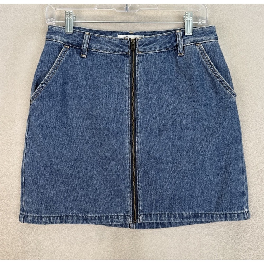 Hollister Women's Size 9 Ultra High Rise Front‎ Full Zip Blue Mini Denim Skirt